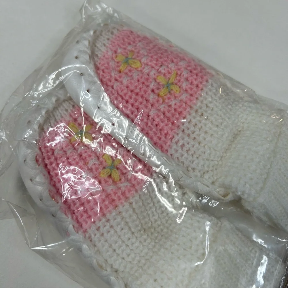 NEW Vintage Infants Slipper Socks Size 3 Girl Floral Knit White Pink #3810